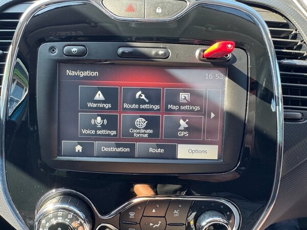 Used Renault Captur 2014 for sale - 75142675: Photo 24