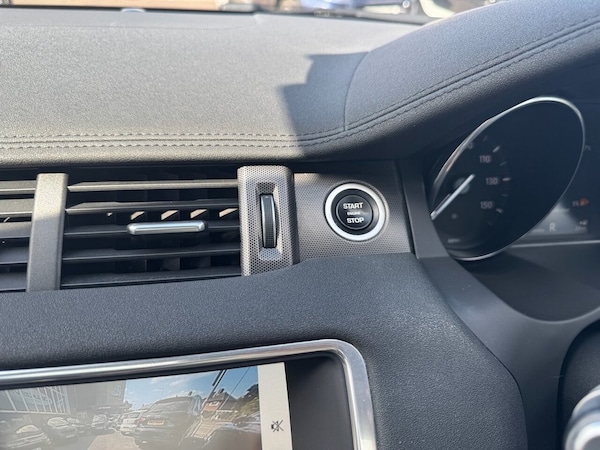 Used Land Rover Range Rover Evoque 2019 for sale - 75527793: Photo 38