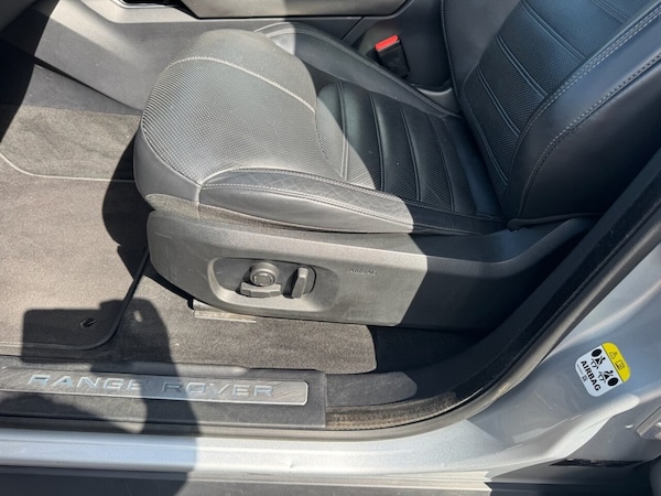 Used Land Rover Range Rover Evoque 2019 for sale - 75527793: Photo 48