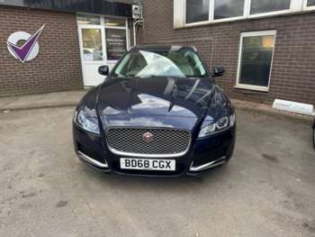 Used Jaguar XF 2018 for sale - 74592233: Photo