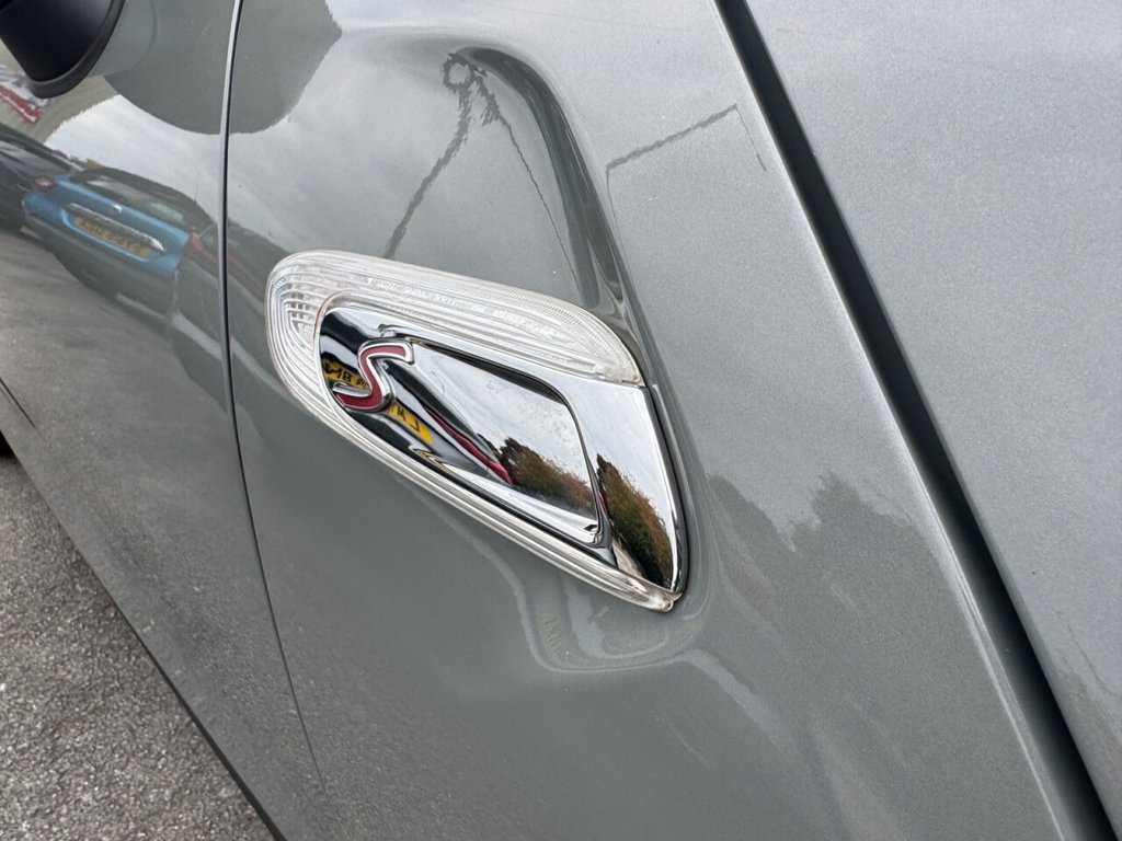 Used MINI Hatch 2019 for sale - 76313227: Photo 12