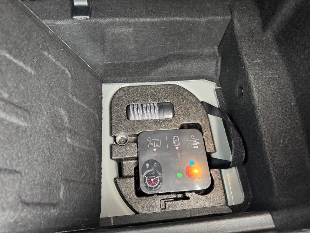 Used MINI Hatch 2019 for sale - 76313227: Photo 16