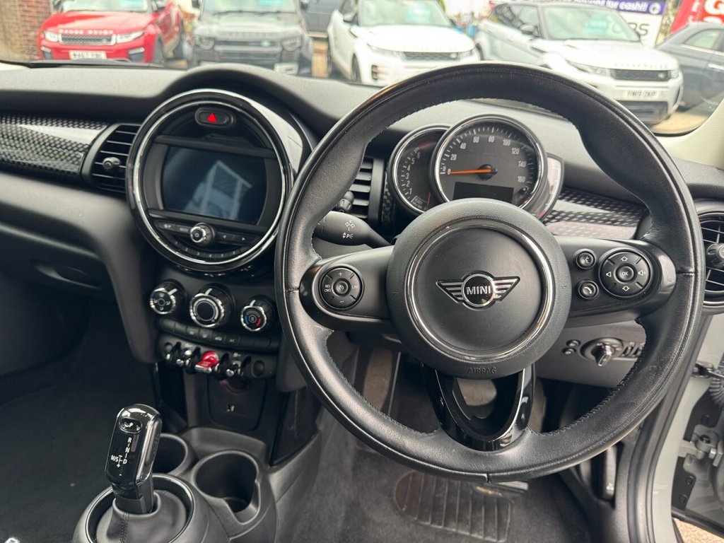 Used MINI Hatch 2019 for sale - 76313227: Photo 25