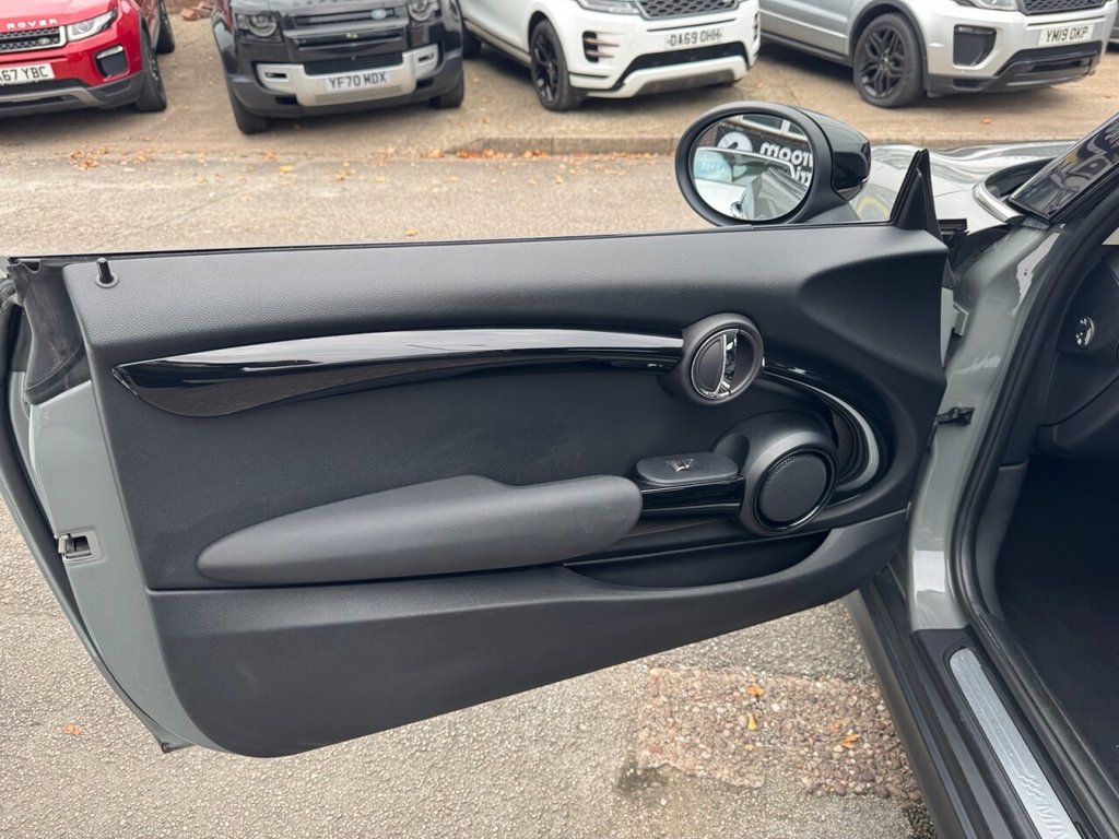 Used MINI Hatch 2019 for sale - 76313227: Photo 42