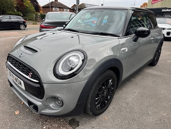 Used MINI Hatch 2019 for sale - 76313227: Photo 4