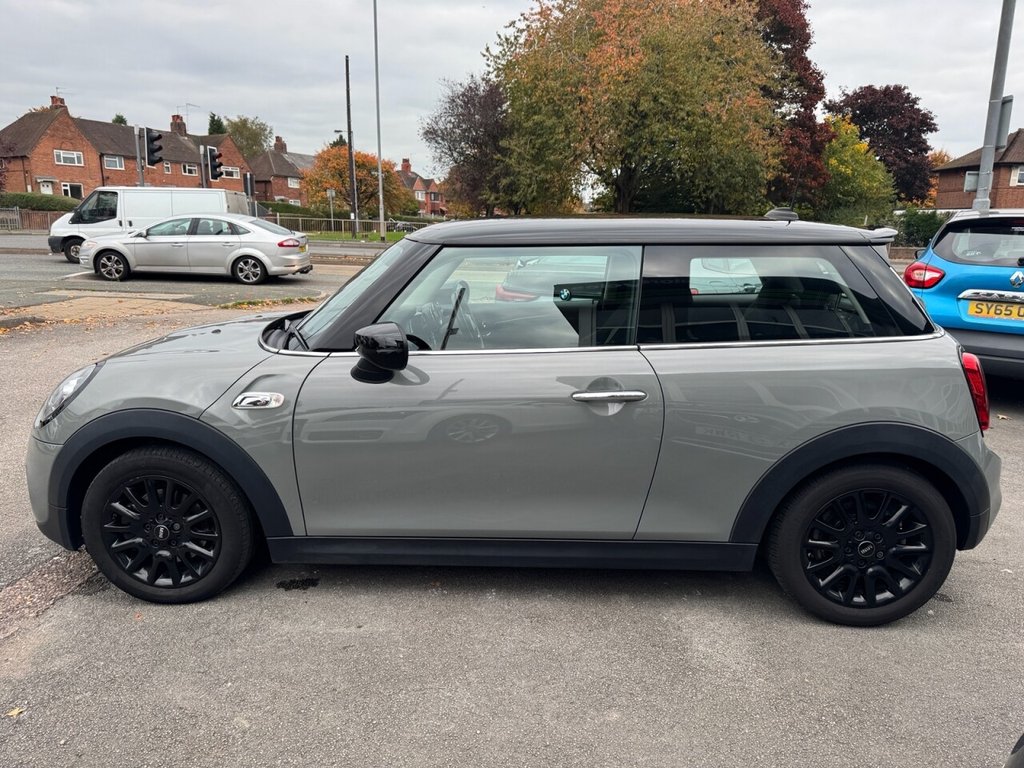 Used MINI Hatch 2019 for sale - 76313227: Photo 5