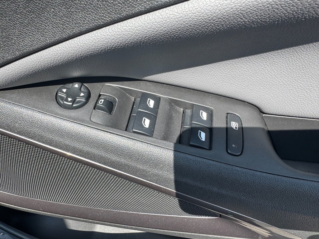 Used Vauxhall Crossland X 2019 for sale - 76429683: Photo 13