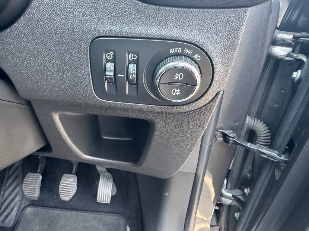 Used Vauxhall Crossland X 2019 for sale - 76429683: Photo 14