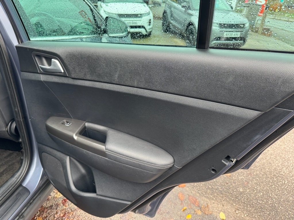 Used Kia Sportage 2017 for sale - 76617251: Photo 32