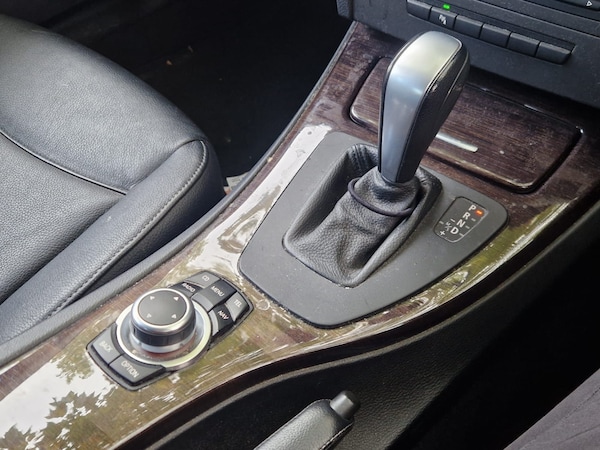 Used BMW 3 Series 2010 for sale - 76098853: Photo 8