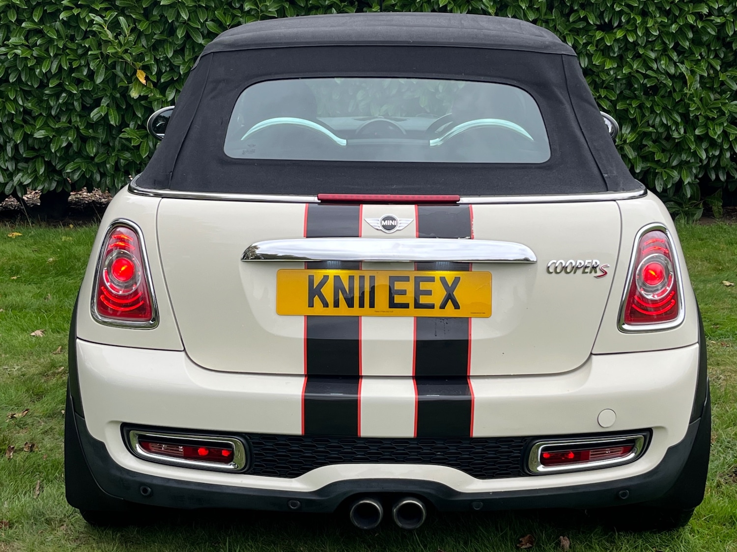Used MINI Convertible 2011 for sale - 76351427: Photo 5