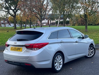 Used Hyundai i40 2013 for sale - 76446370: Photo