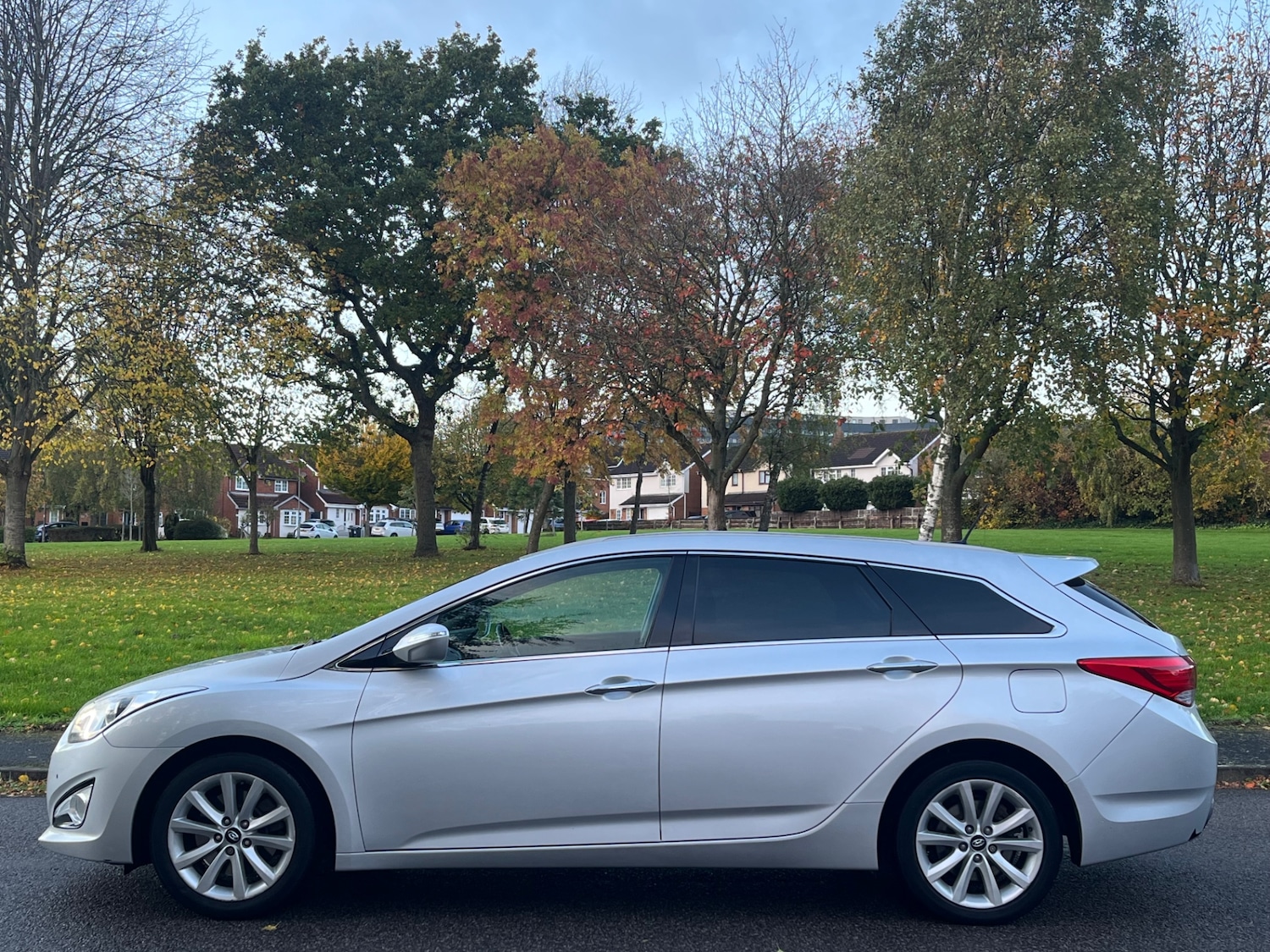 Used Hyundai i40 2013 for sale - 76446370: Photo 7