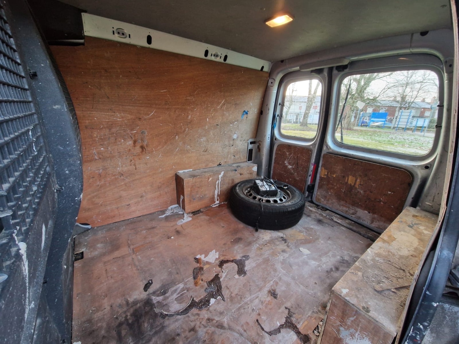 Used Volkswagen Caddy 2015 for sale - 77135745: Photo 5