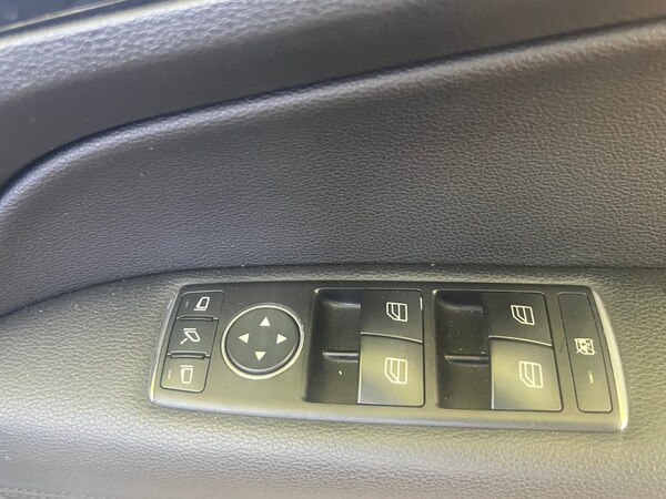 Used Mercedes-Benz E-Class 2012 for sale - 75158020: Photo 16