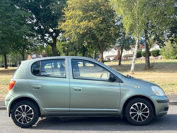 Used Toyota Yaris 2003 for sale - 73224222: Photo 11