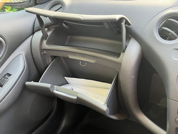 Used Toyota Yaris 2003 for sale - 73224222: Photo 21