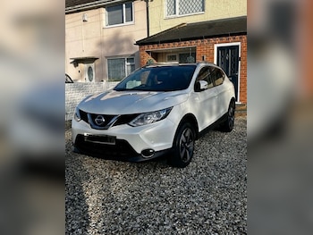 Used Nissan Qashqai 2016 for sale - 76627318: Photo