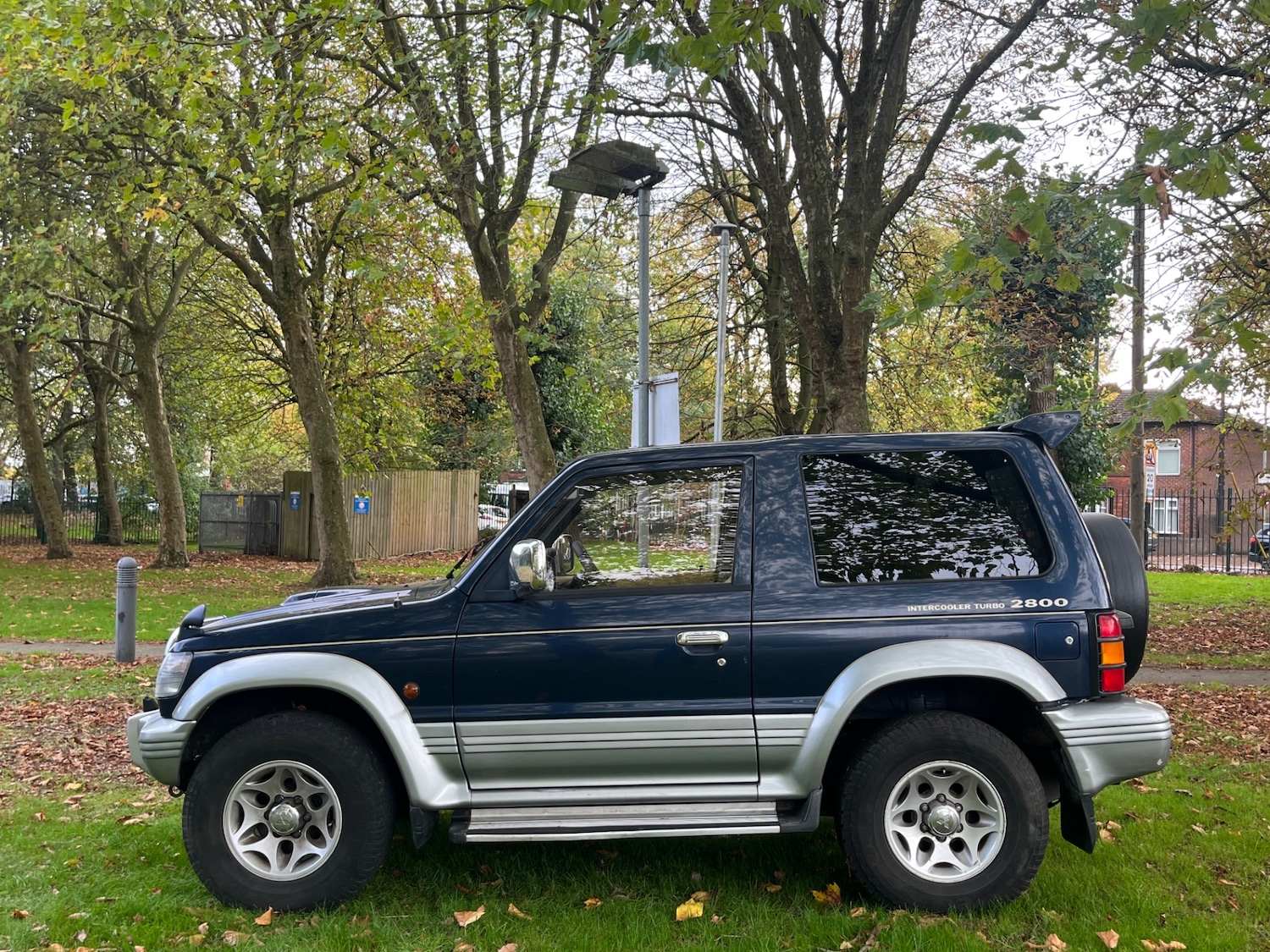 Used Mitsubishi Pajero 2005 for sale - 76151045: Photo 11