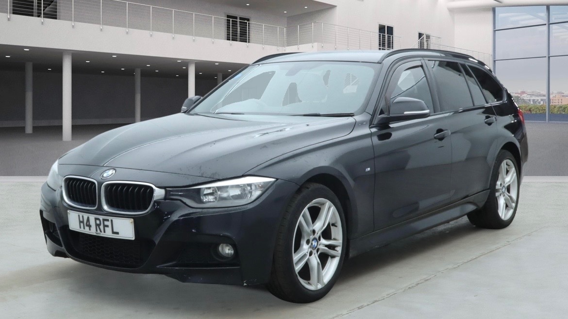 Used BMW 3 Series 2013 for sale - 76931469: Photo 2