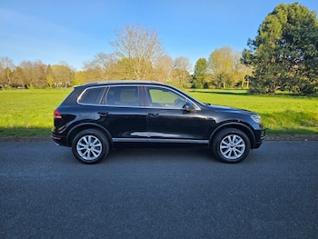 Used Volkswagen Touareg 2011 for sale - 75429070: Photo