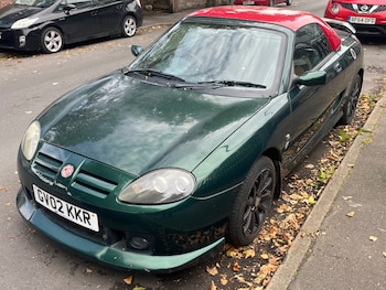 2002 (02) - 1.8L PETROL*RARE AUTOMATIC*WOW ONLY 56K MILES FROM NEW*BRITISH RACING GREEN 2-Door