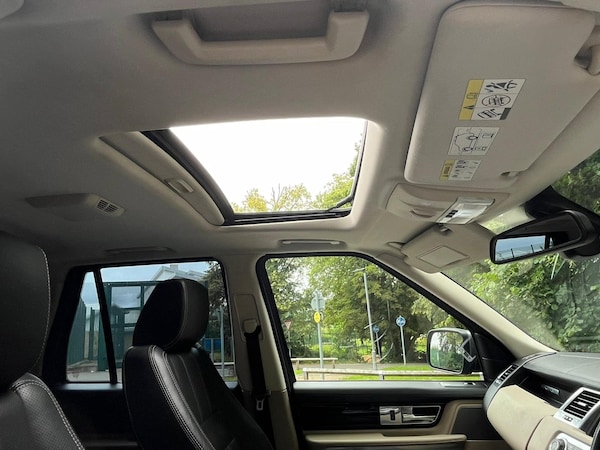 Used Land Rover Range Rover Sport 2010 for sale - 72295898: Photo 6