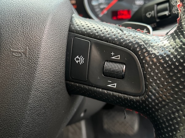 Used Audi Q7 2007 for sale - 75755039: Photo 30