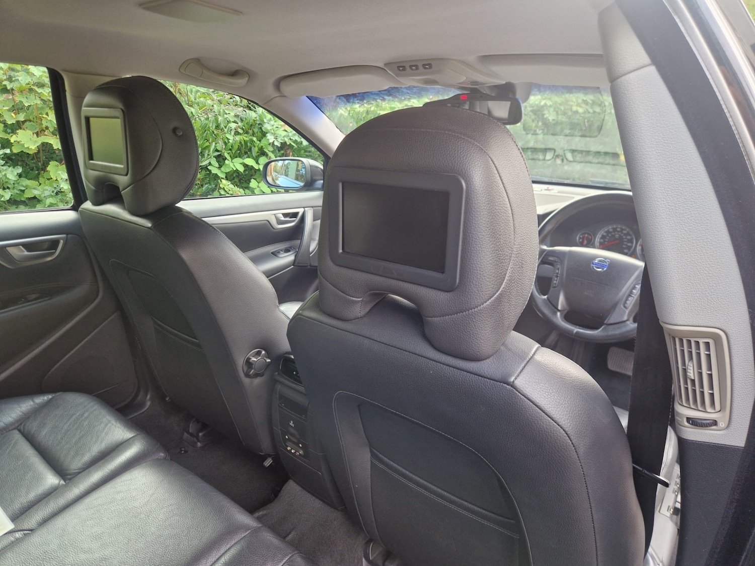 Used Volvo V70 2007 for sale - 76144320: Photo 12