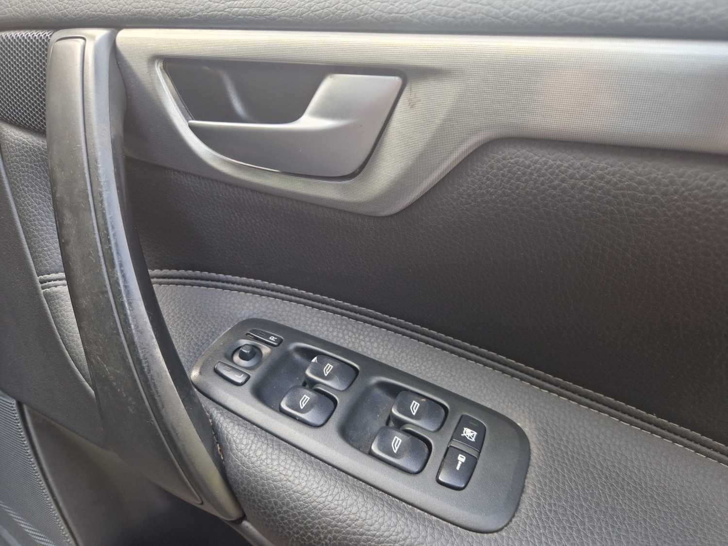 Used Volvo V70 2007 for sale - 76144320: Photo 20