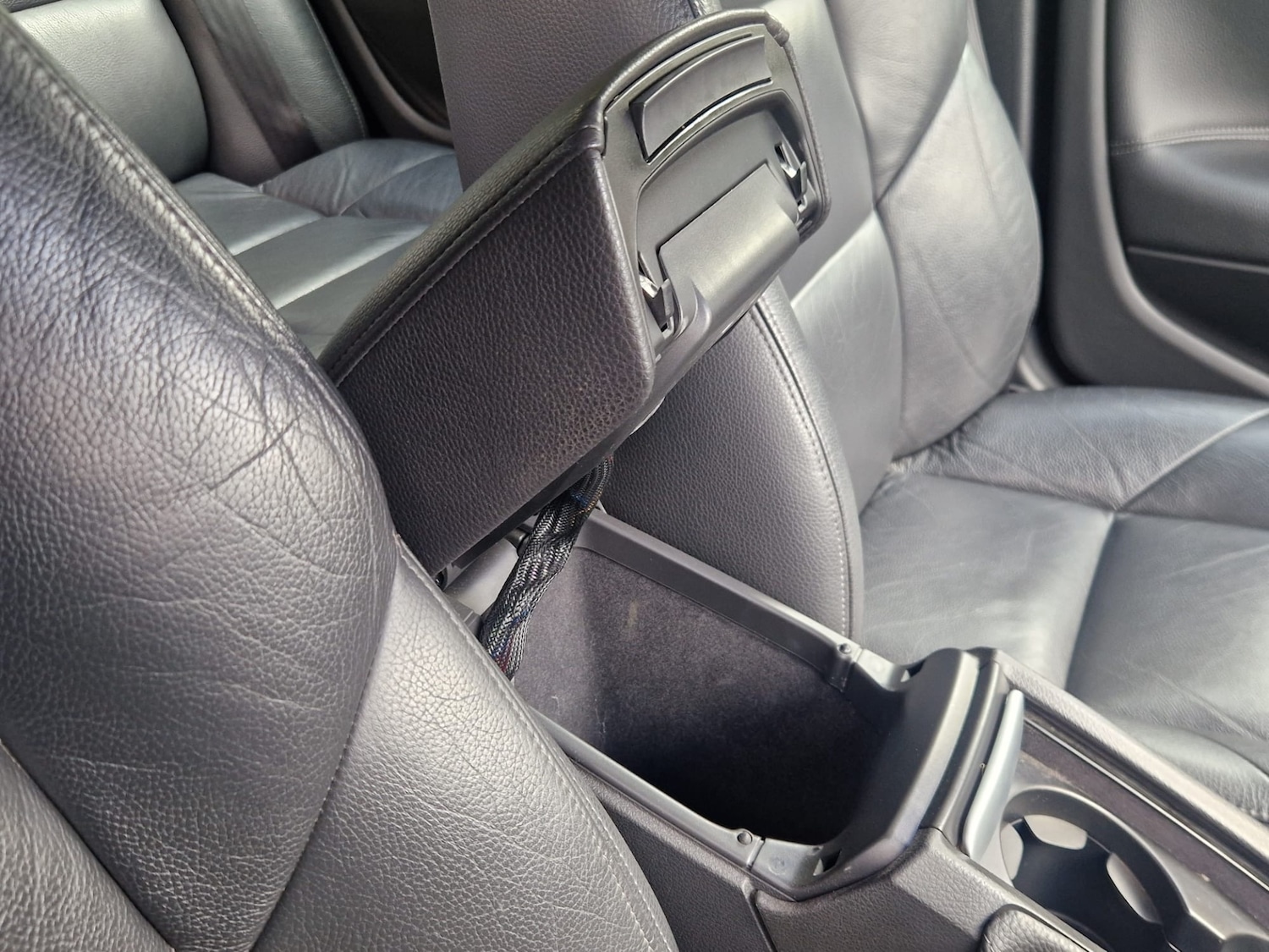 Used Volvo V70 2007 for sale - 76144320: Photo 27