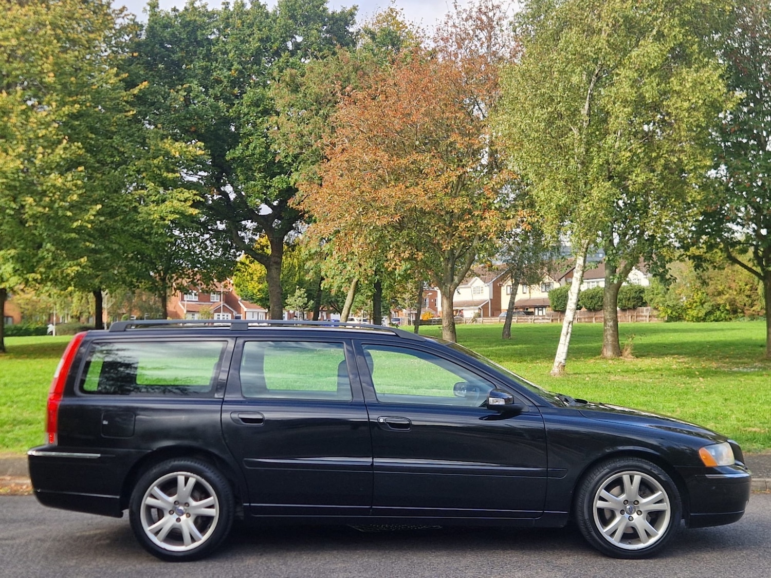Used Volvo V70 2007 for sale - 76144320: Photo 8