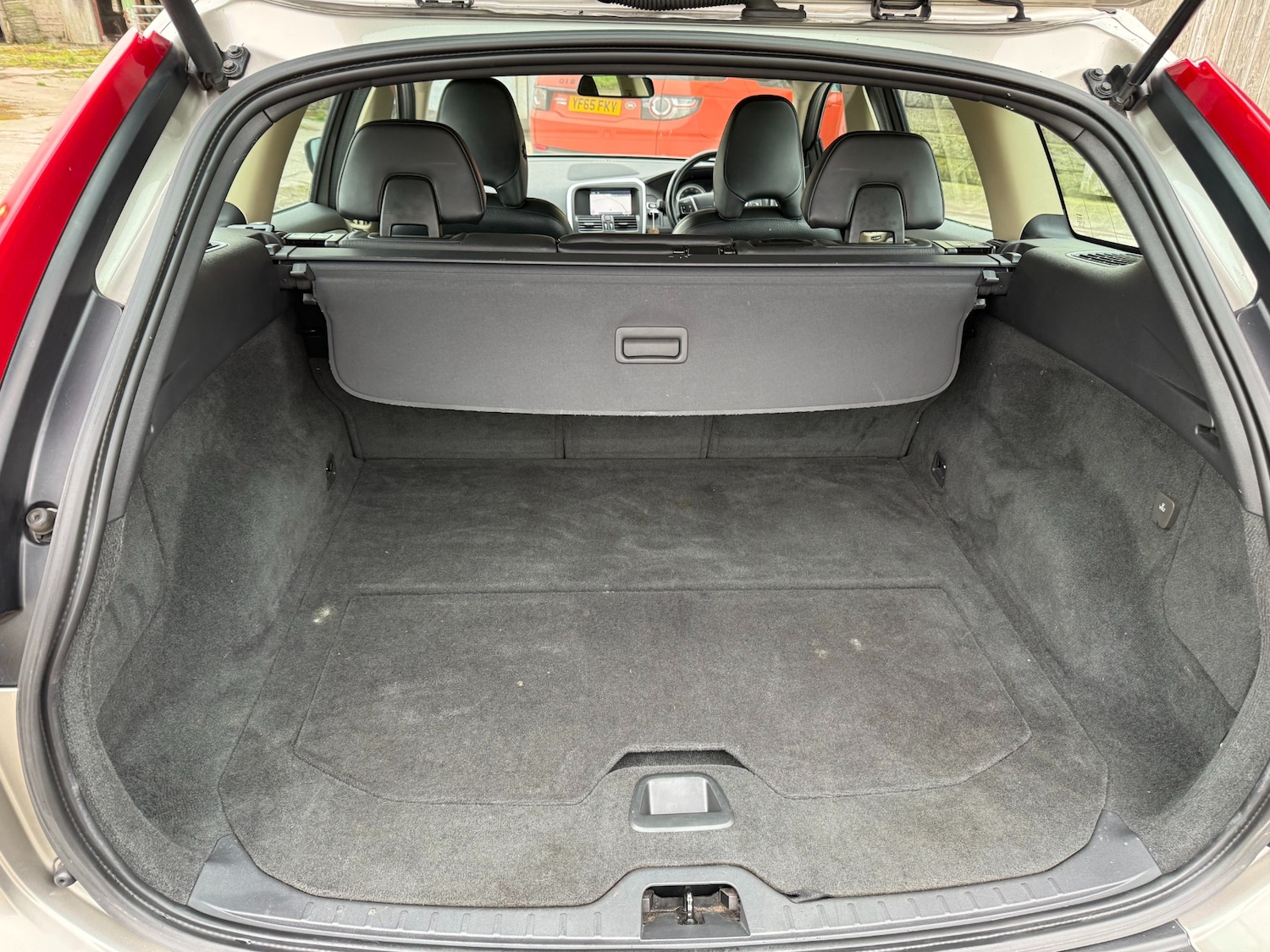 Used Volvo XC60 2010 for sale - 77069445: Photo 12