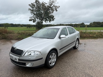 Skoda - Octavia