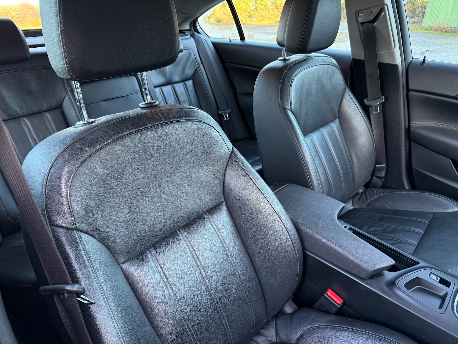 Used Vauxhall Insignia 2015 for sale - 76739170: Photo 3