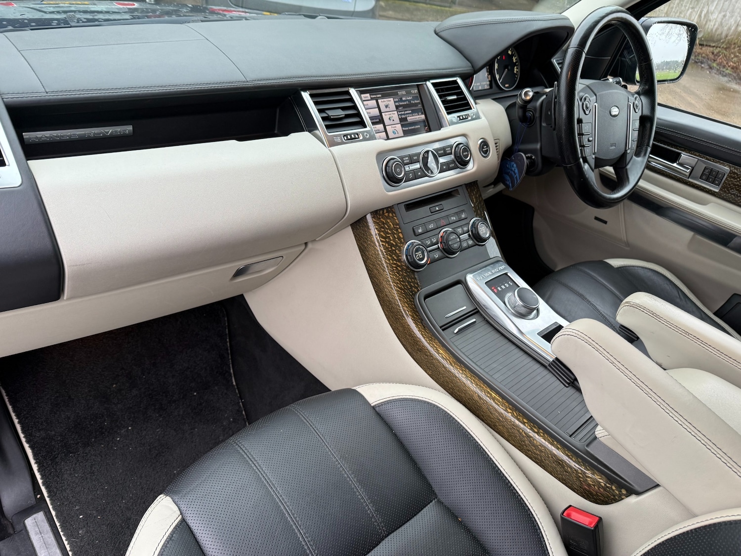 Used Land Rover Range Rover Sport 2012 for sale - 77249052: Photo 13