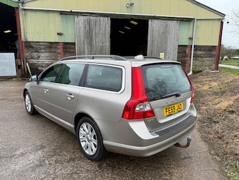 Used Volvo V70 2009 for sale - 77283090: Photo