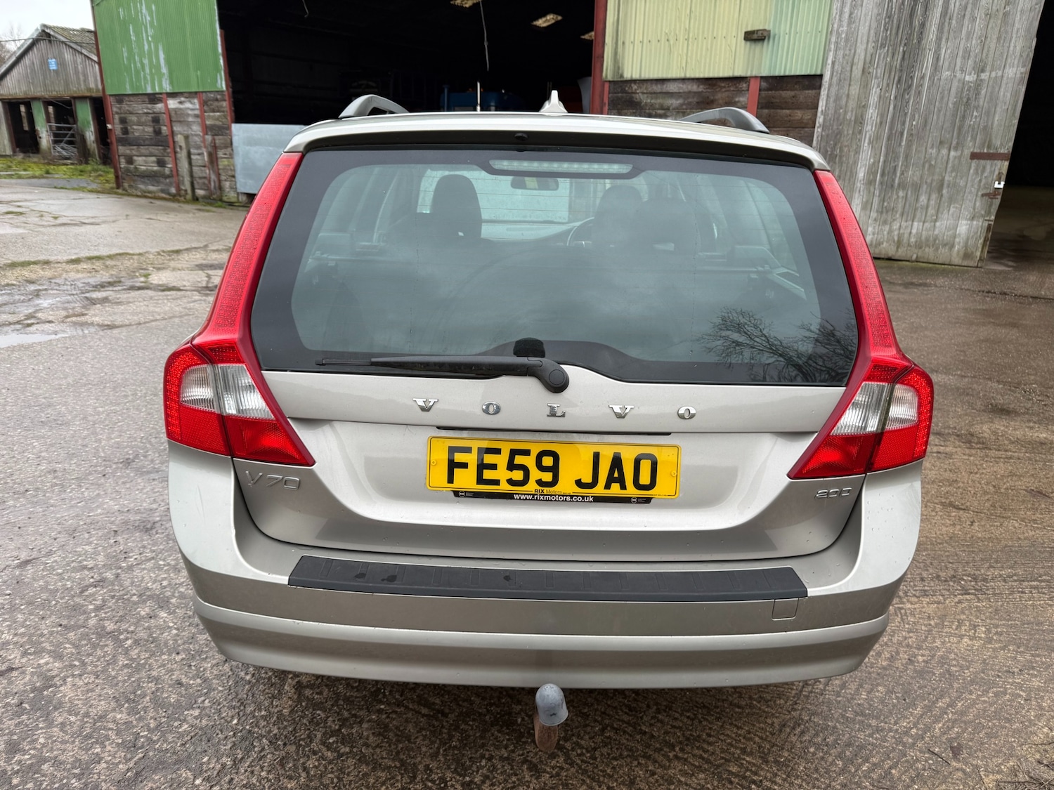 Used Volvo V70 2009 for sale - 77283090: Photo 5