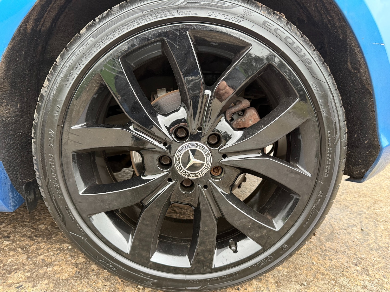 Used Mercedes-Benz A-Class 2013 for sale - 77364023: Photo 2