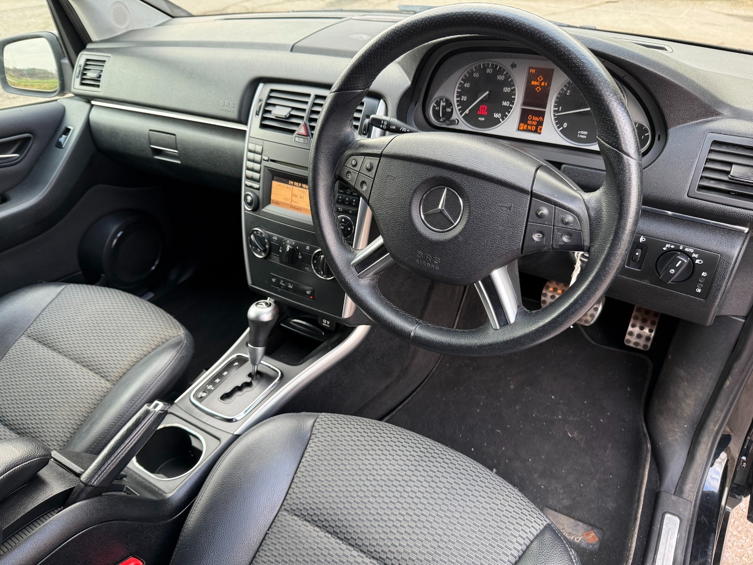 Used Mercedes-Benz B Class 2011 for sale - 77663497: Photo 10