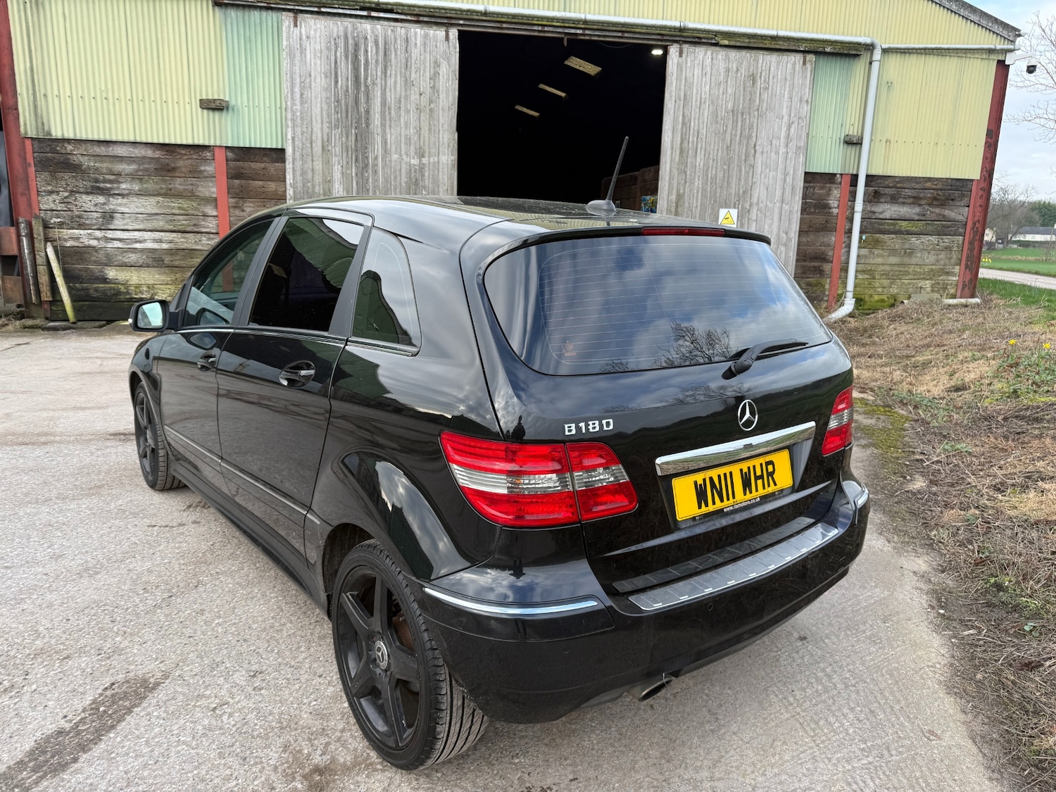 Used Mercedes-Benz B Class 2011 for sale - 77663497: Photo 4