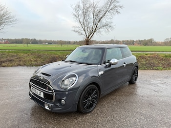 Used MINI Hatch 2015 for sale - 77045513: Photo