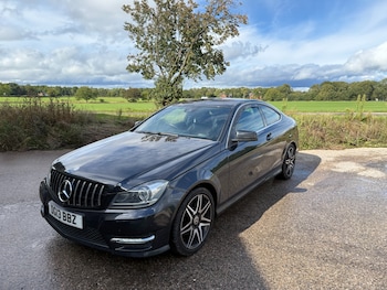 Mercedes-Benz - C-Class