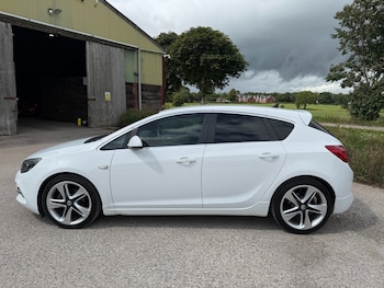 Used Vauxhall Astra 2015 for sale - 75516424: Photo