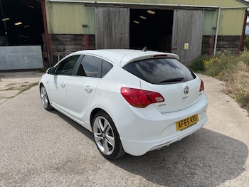 Used Vauxhall Astra 2015 for sale - 75516424: Photo
