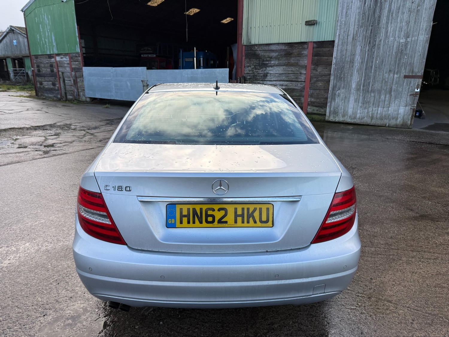 Used Mercedes-Benz C Class 2012 for sale - 77127600: Photo 5