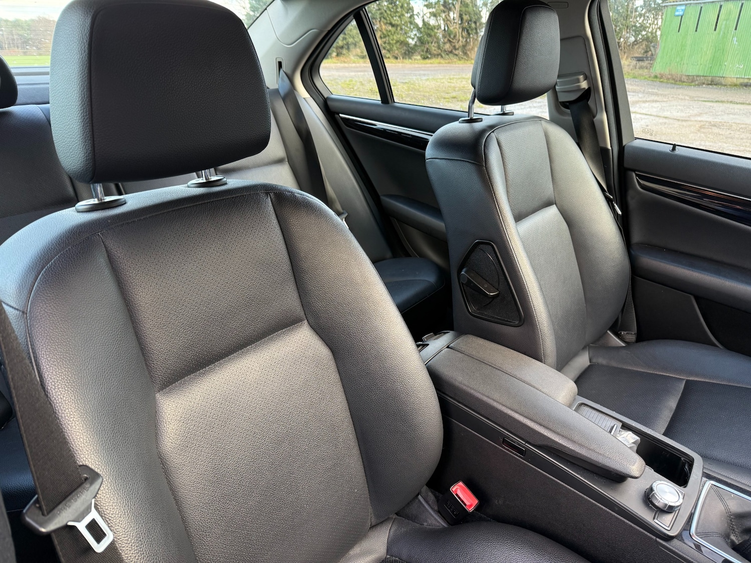 Used Mercedes-Benz C Class 2012 for sale - 77127600: Photo 9