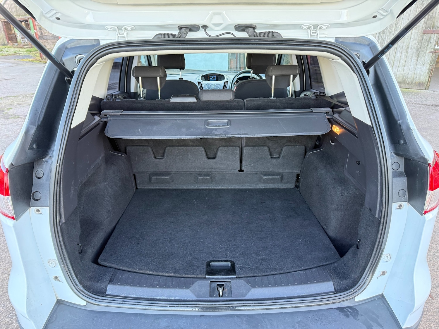 Used Ford Kuga 2013 for sale - 77160814: Photo 12