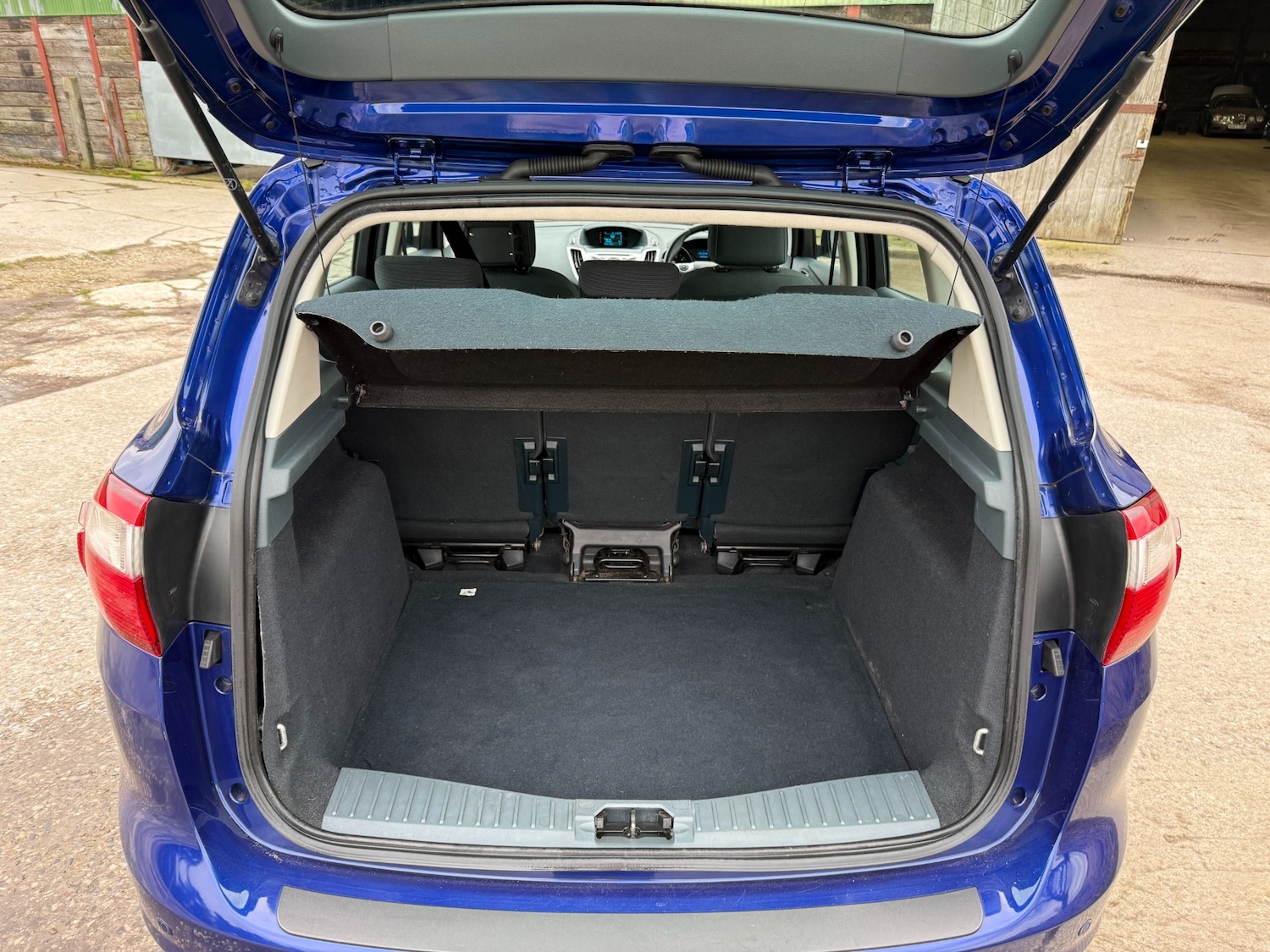 Used Ford C-Max 2014 for sale - 77418582: Photo 12