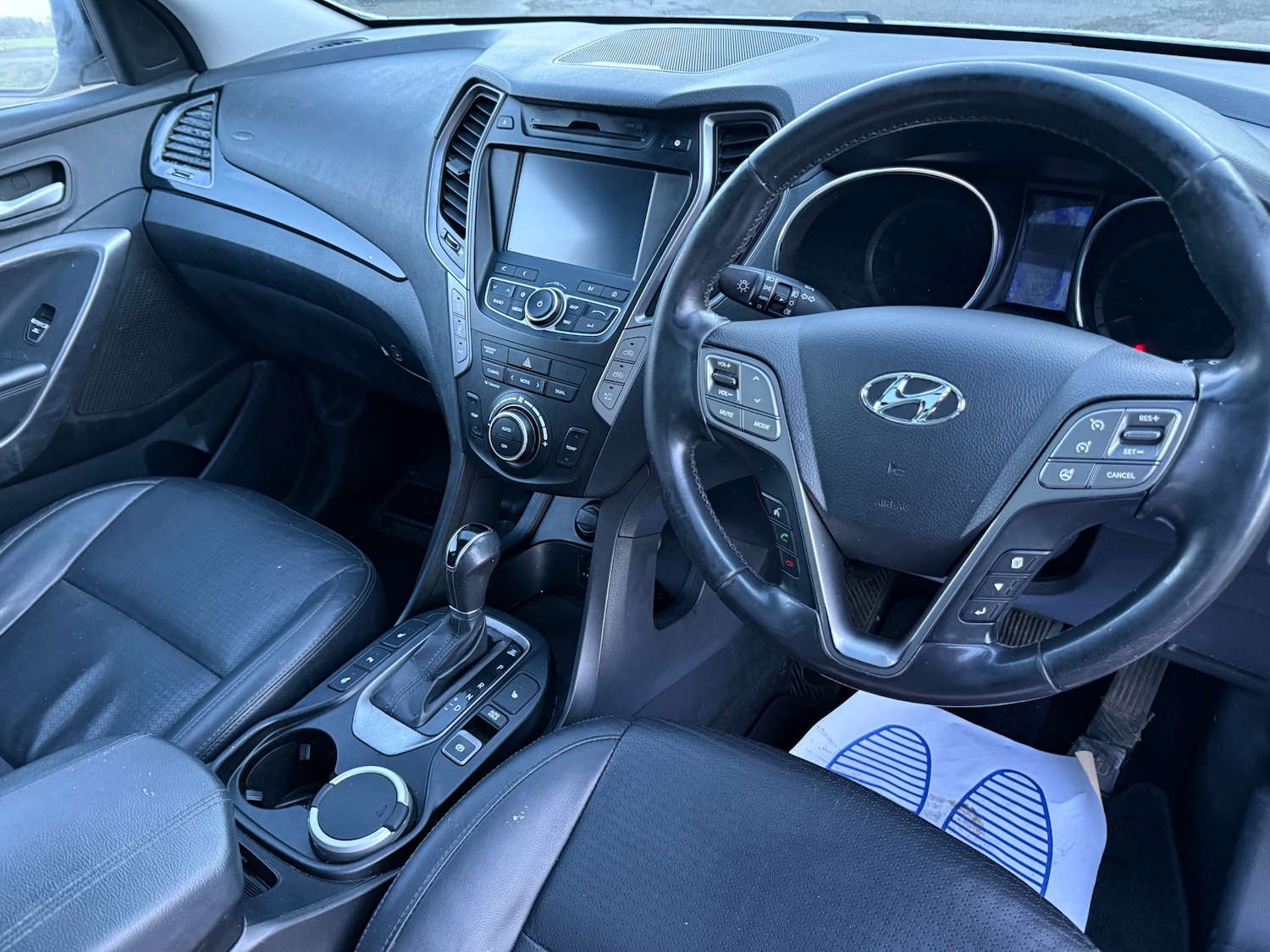 Used Hyundai Santa Fe 2013 for sale - 77228065: Photo 10